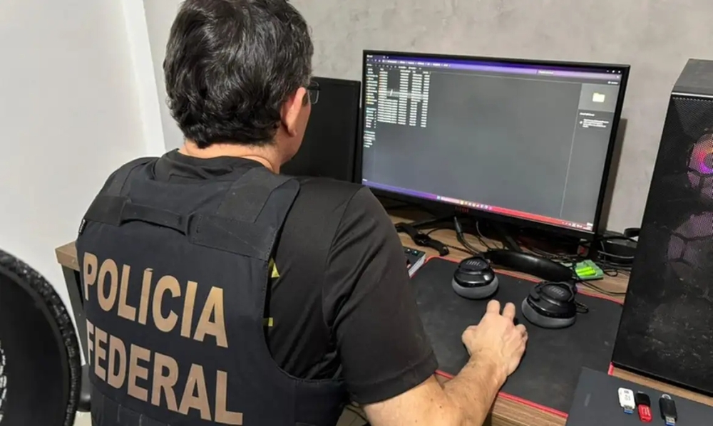 PF faz ação para prender 23 envolvidos com facção criminosa no Rio