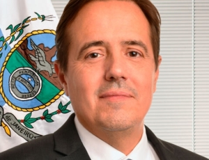 Análise de Perfil do Senador Bruno Bonetti na equipe de transição de Douglas Ruas
