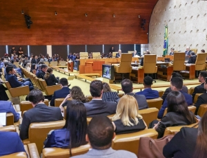 Policiais penais de Santa Catarina têm direito a horas extras, decide STF 