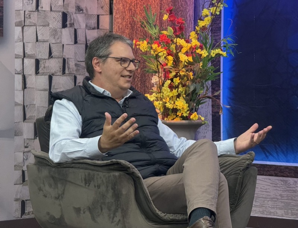 Empresário Claudio Gonçalves fala sobre pressão no trabalho no Nosso Programa, da RIT TV