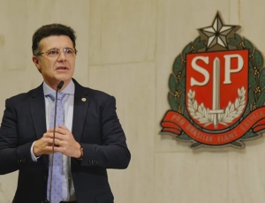Deputado do PL diz que estava sob efeito de medicamentos durante confusão em SP