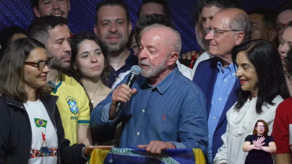 Em 1º discurso, Lula defende regulação das redes e diz que eleição teve ‘intromissão’ de plataformas digitais