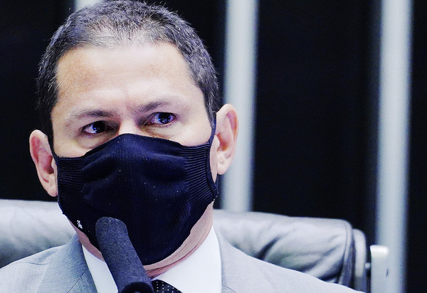 “O caldo está esquentando”, diz vice da Câmara, Marcelo Ramos, sobre impeachment de Bolsonaro