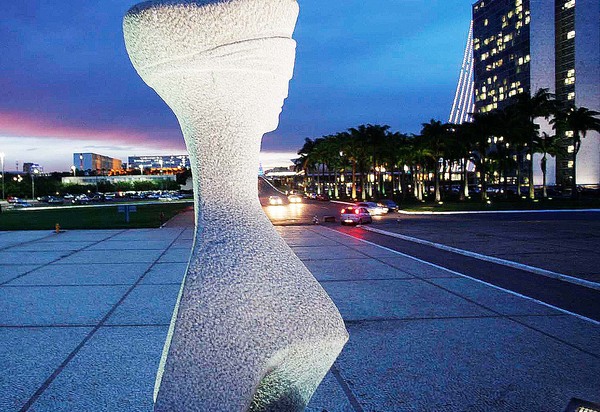 Bolsonaro é chamado de moleque no STF e TSE diz que não ficará mais no ‘palavrório’