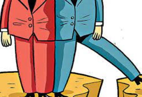 95 trocas de partido: União Brasil deverá perder 28 dos seus 81 deputados, prevê Luciano Bivar 