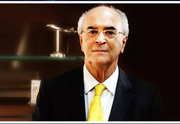 Justiça condena União a indenizar advogado Roberto Teixeira por interceptação em seu escritório determinada por Moro