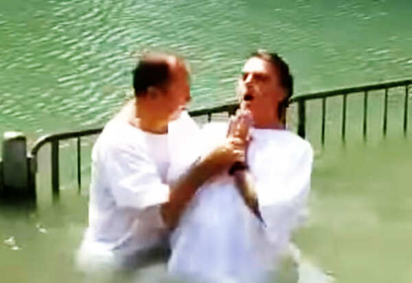 'Bolsonaro não é evangélico, nem católico. É mentiroso e fariseu', diz Lula