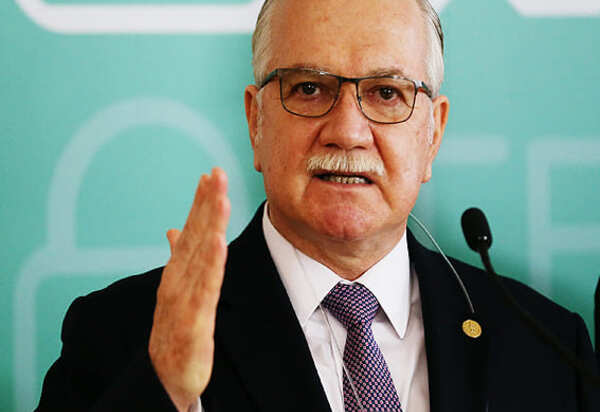 Fachin diz que quem trata da eleição são as 'forças desarmadas': 'Ninguém e nada interferirá'