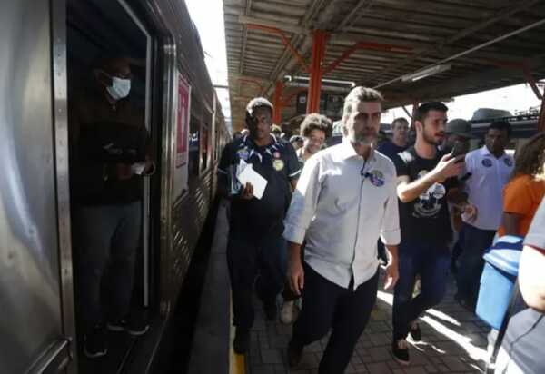 Homens armados agridem integrante da campanha de Freixo em Campos, diz campanha