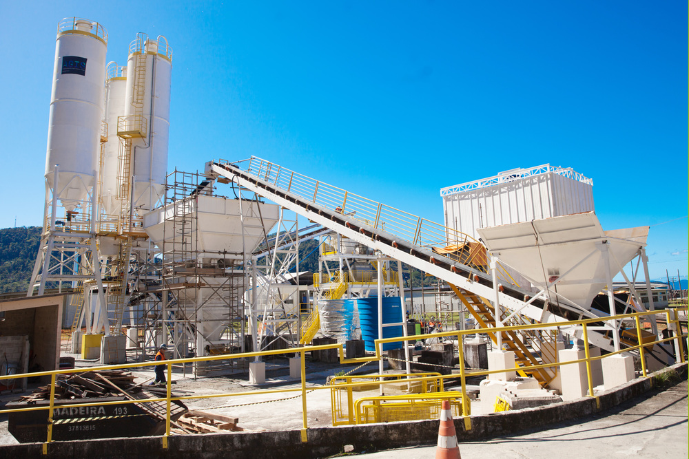 Reinício da concretagem marca retomada das obras de Angra 3