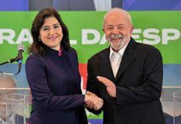 JANJA: Futura primeira dama no próximo governo Lula, vetou ministério de Tebet